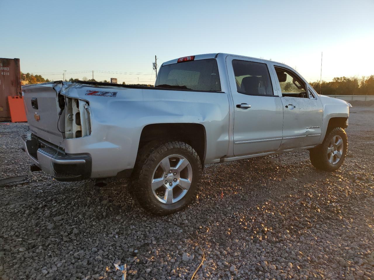 3GCUKREC5HG466971 CHEVROLET ALL Models 2017