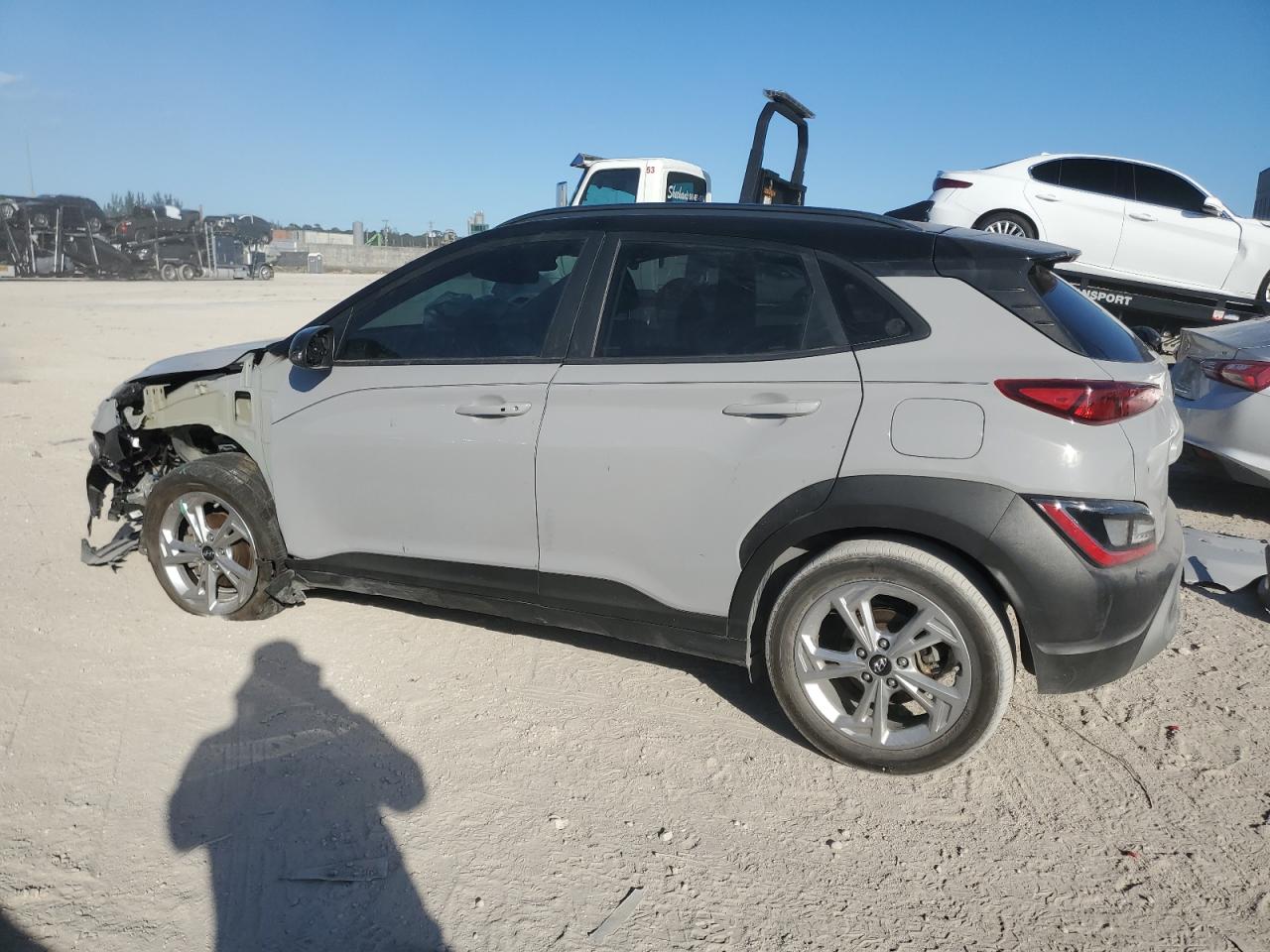 2022 Hyundai Kona - Image 2