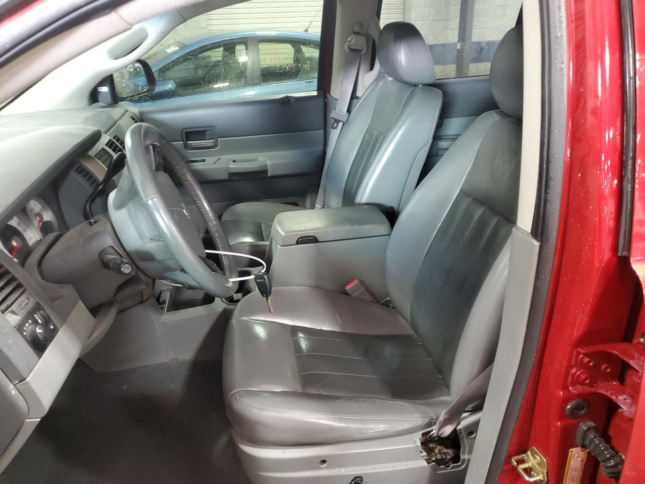 2006 Dodge Durango - Image 7