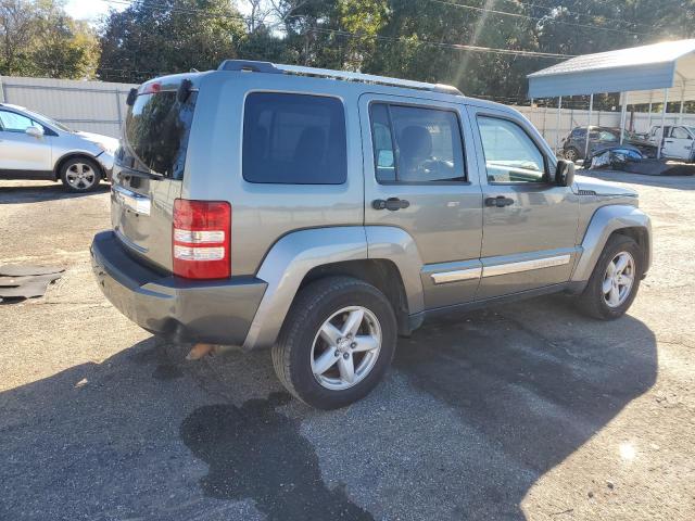 Parquets JEEP LIBERTY 2012 Silver