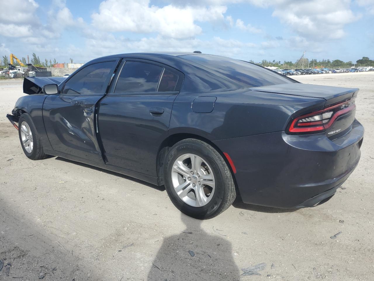 2019 Dodge Charger - Image 2