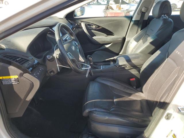  HYUNDAI AZERA 2017 Серебристый