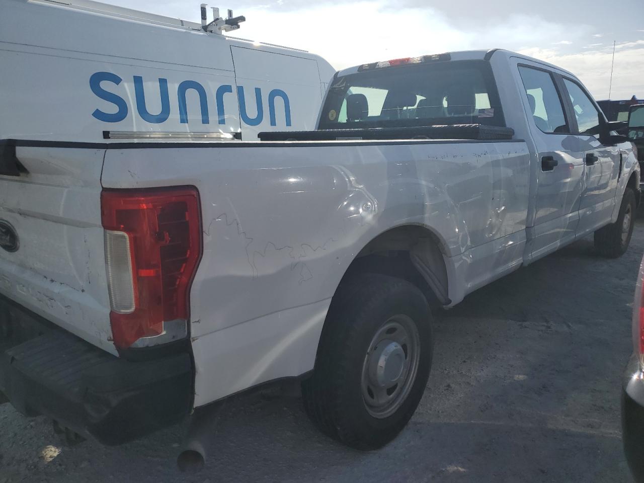 2019 Ford F250 - Image 3