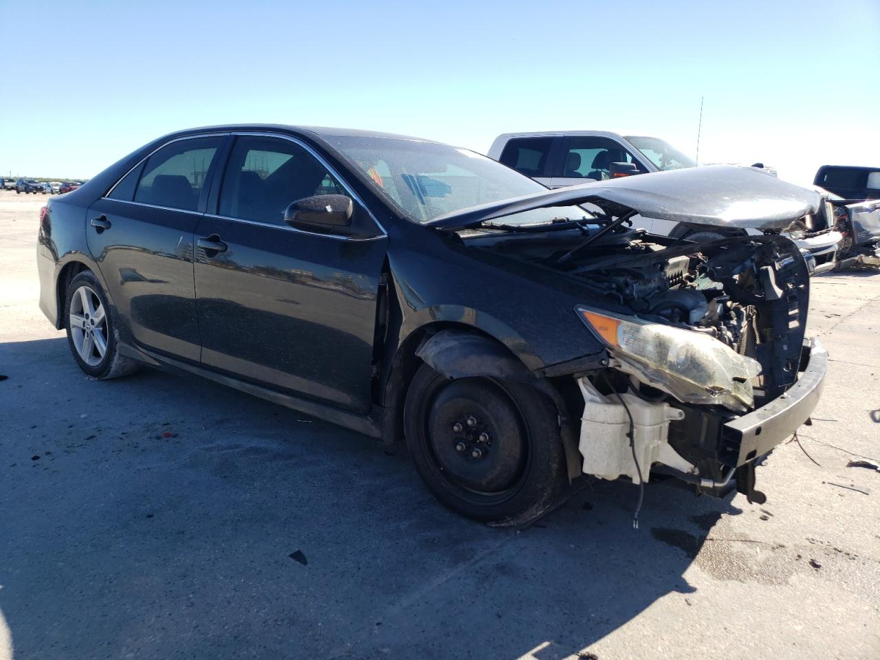 2012 Toyota Camry - Image 4