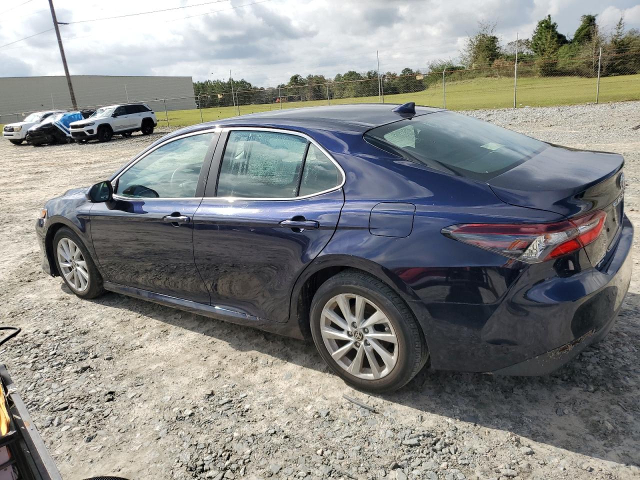 4T1C11AK3NU021131 TOYOTA CAMRY 2022