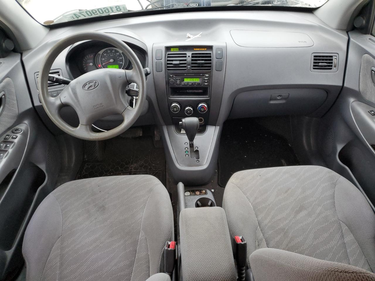 2005 Hyundai Tucson - Image 8