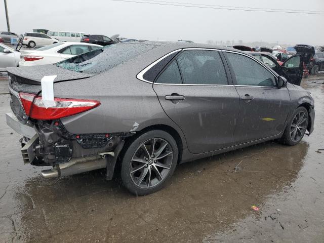  TOYOTA CAMRY 2015 Szary