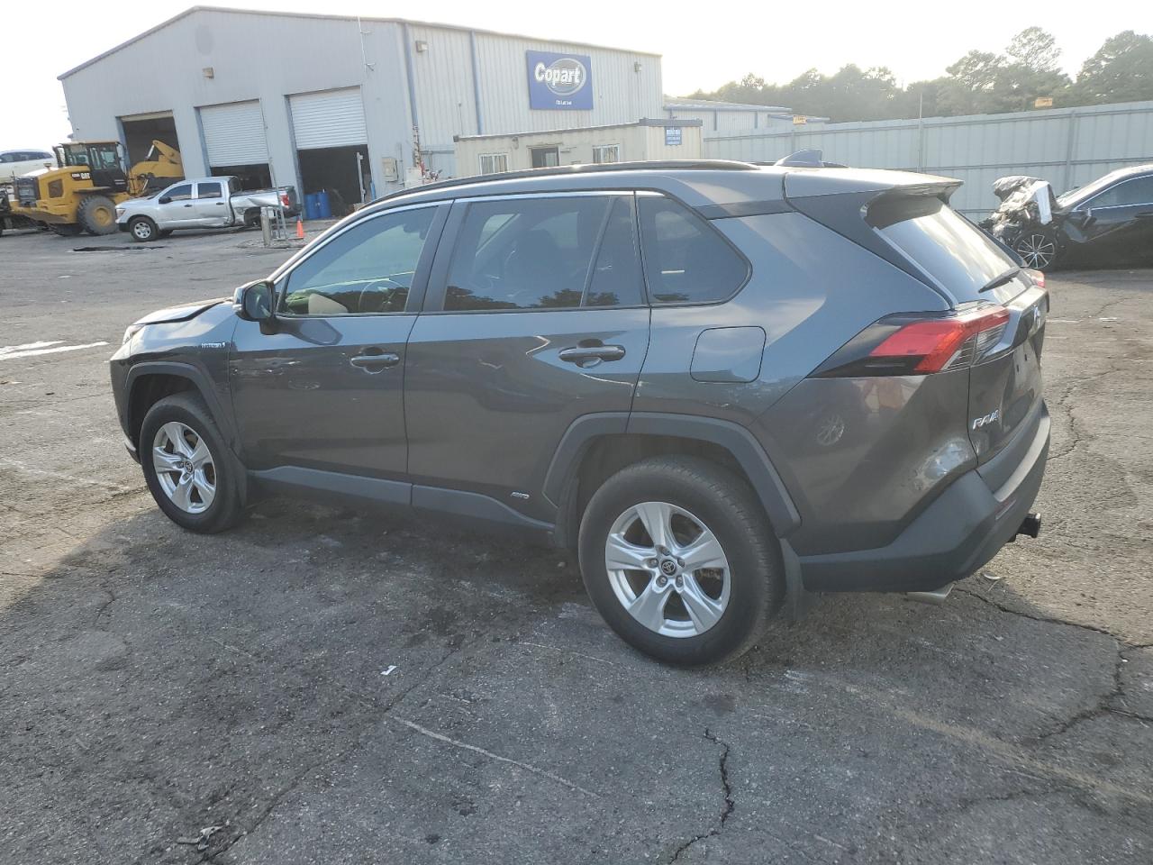 2021 Toyota RAV 4 - Image 2