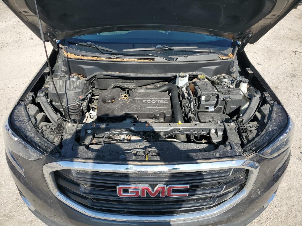 2018 GMC Terrain - Image 12
