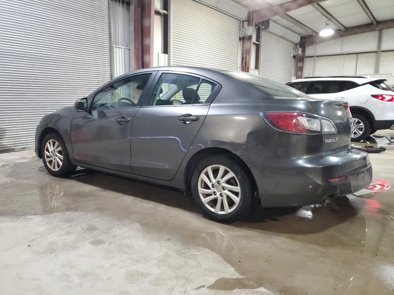 2012 Mazda 3 - Image 2