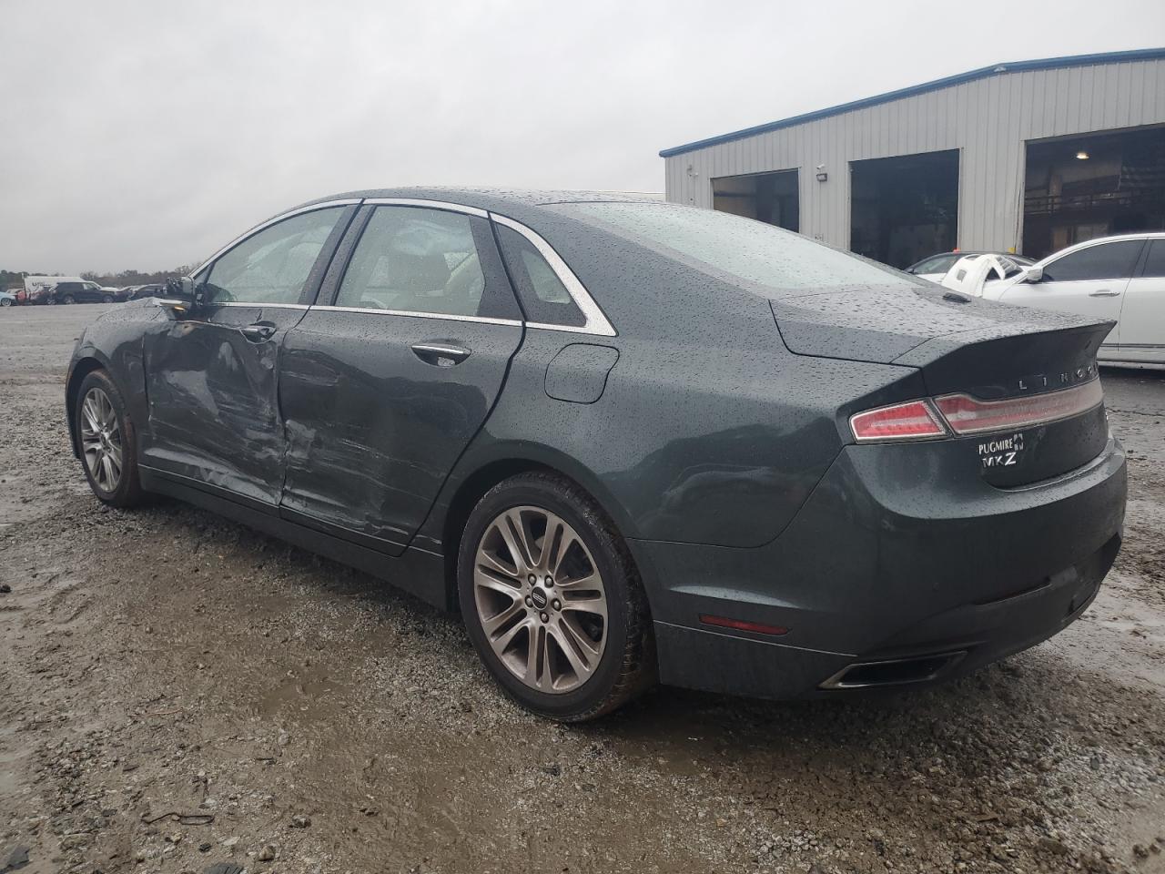 VIN 3LN6L2G94FR602390 2015 LINCOLN MKZ no.2