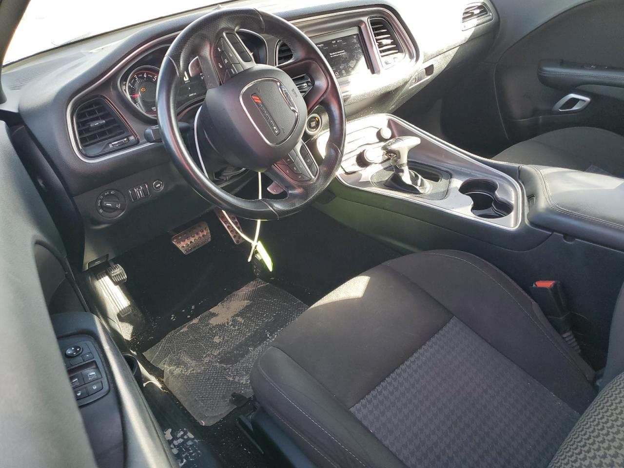 2021 Dodge Challenger - Image 8