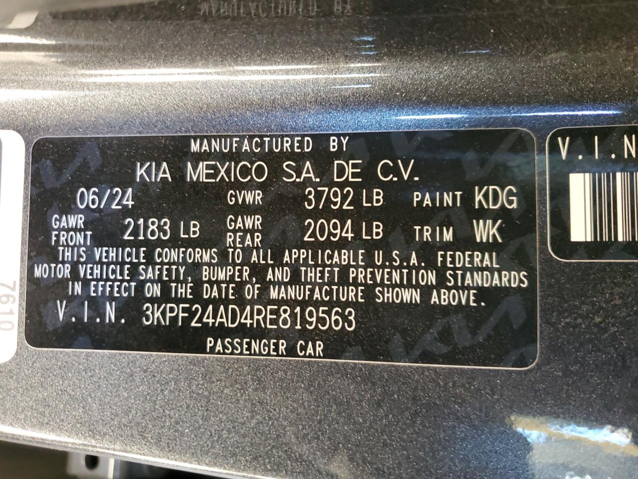 2024 Kia Forte - Image 12