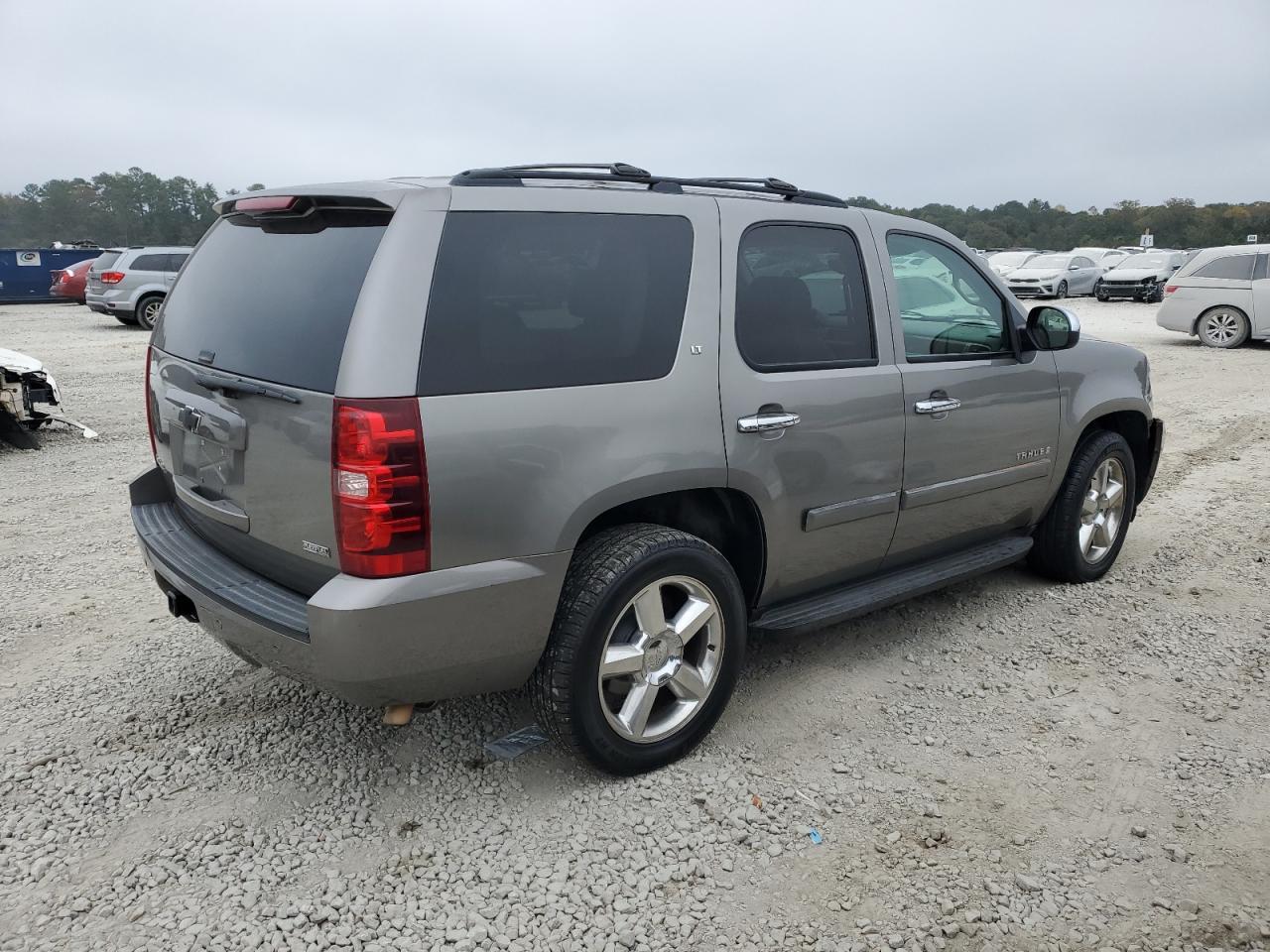2009 Chevrolet Tahoe - Image 3