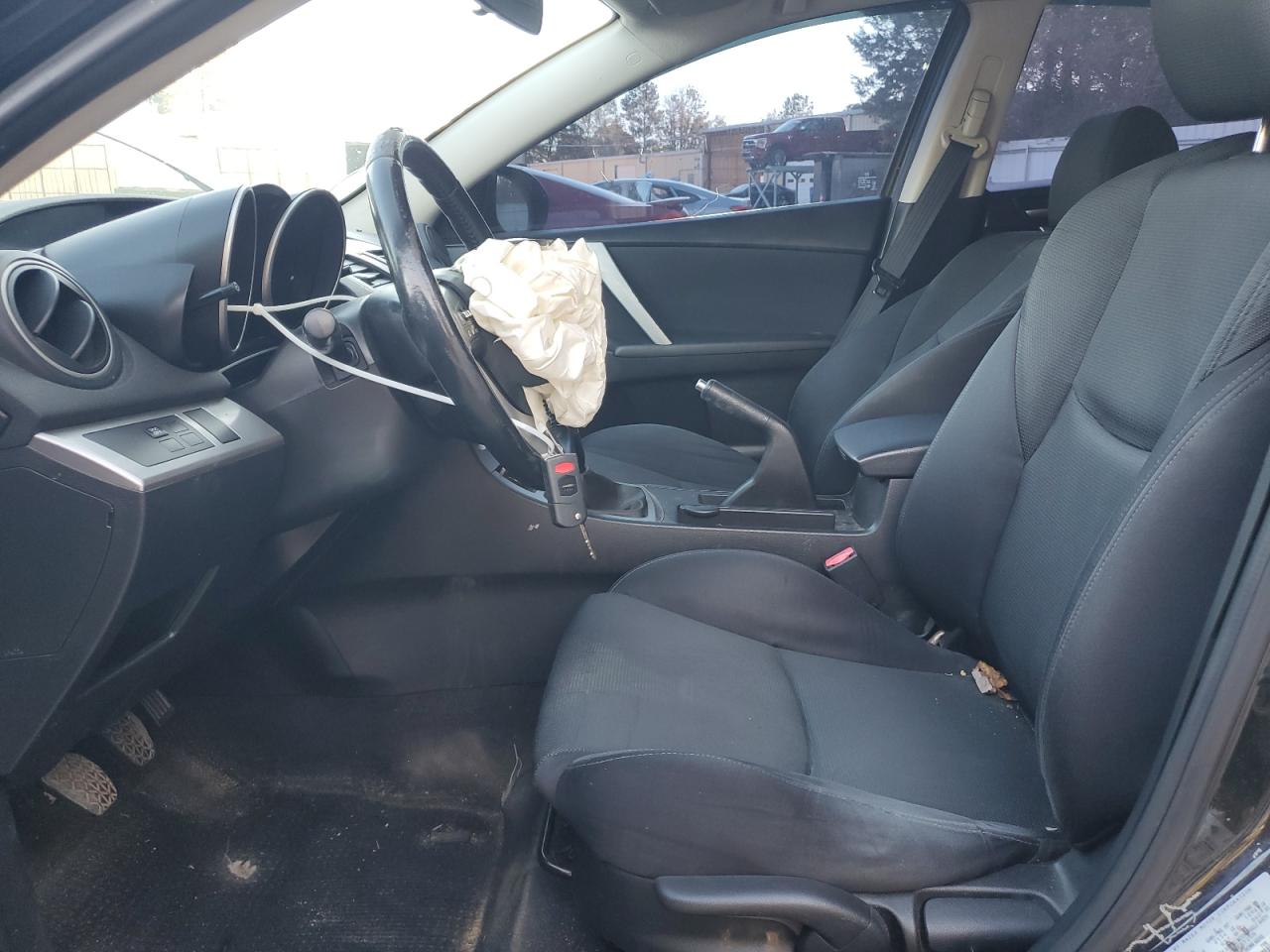 2010 Mazda 3 - Image 7