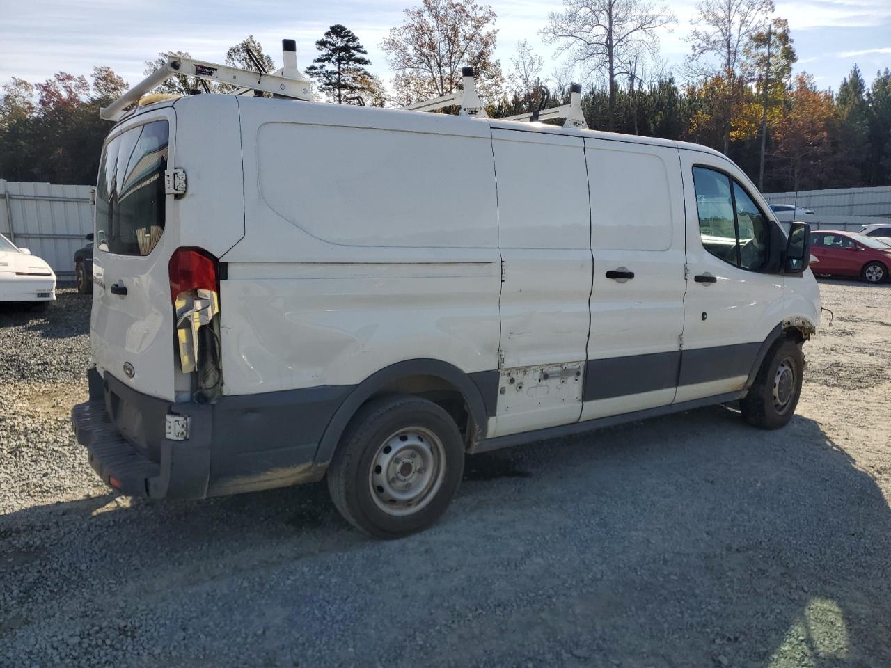 VIN 1FTYE1ZM4GKB33052 2016 FORD TRANSIT no.3