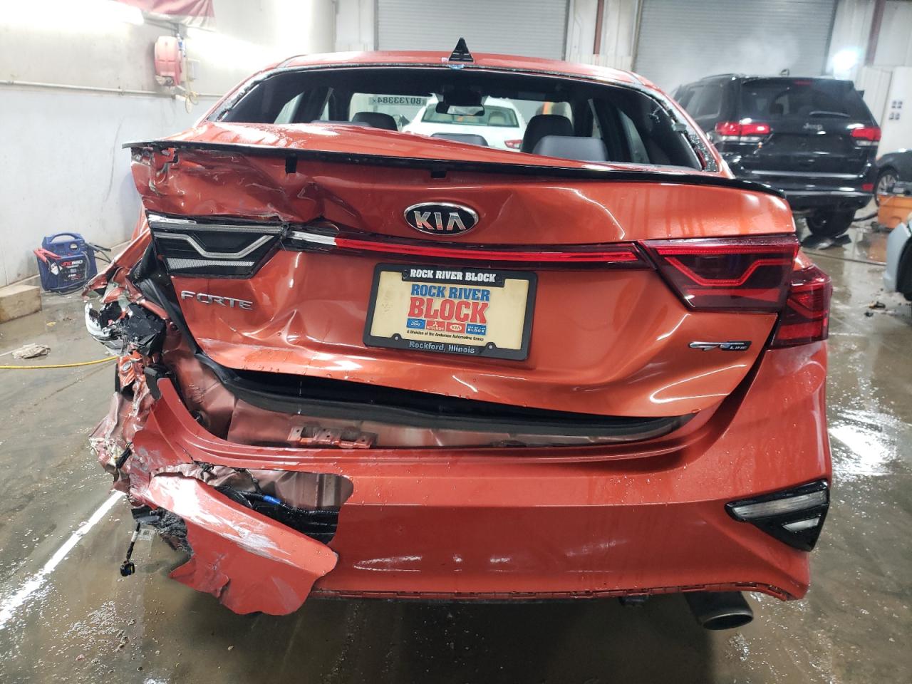 2021 Kia Forte - Image 6