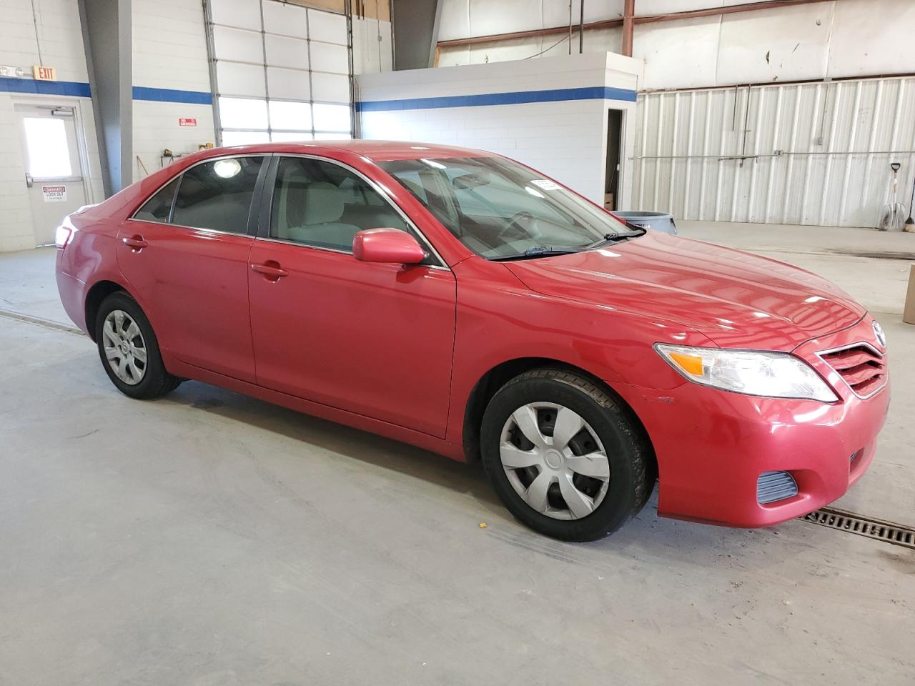 2011 Toyota Camry Base VIN: 4T1BF3EK7BU185304 Lot: 81525334