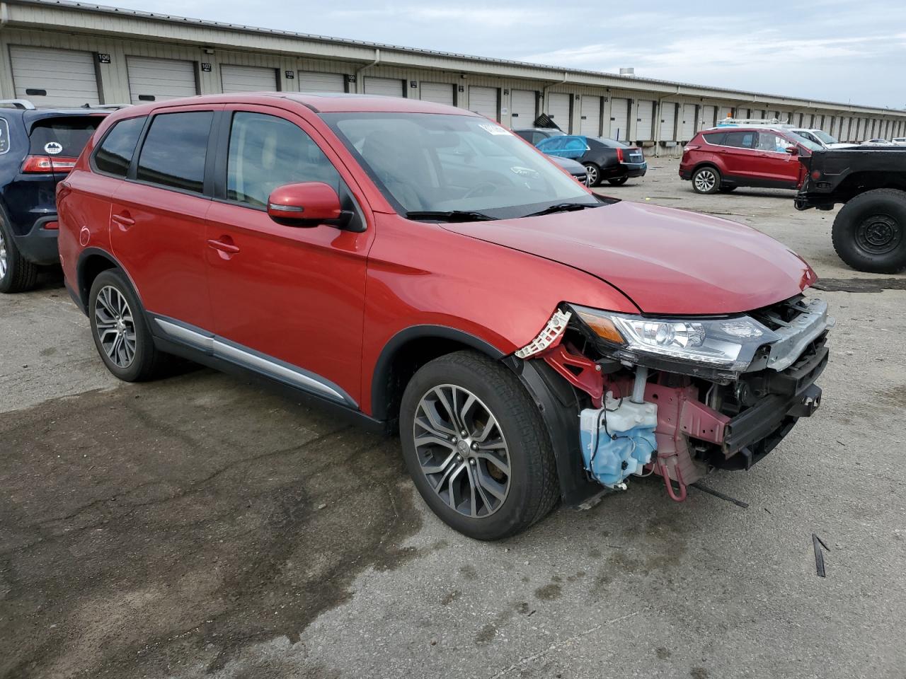 2018 Mitsubishi Outlander - Image 4