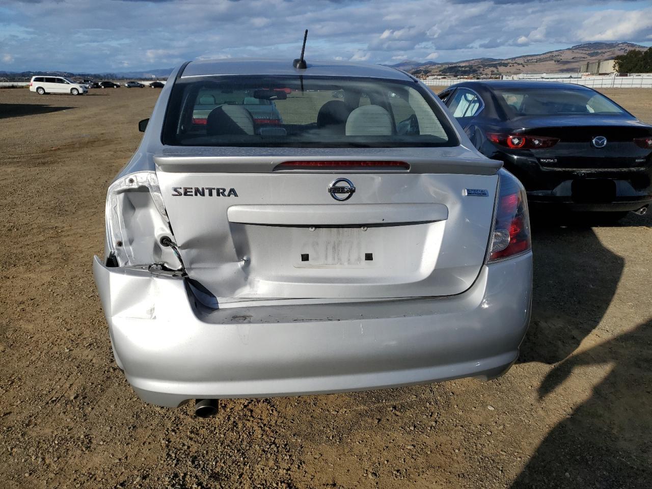 2011 Nissan Sentra 2.0 VIN: 3N1AB6AP0BL712921 Lot: 79032704