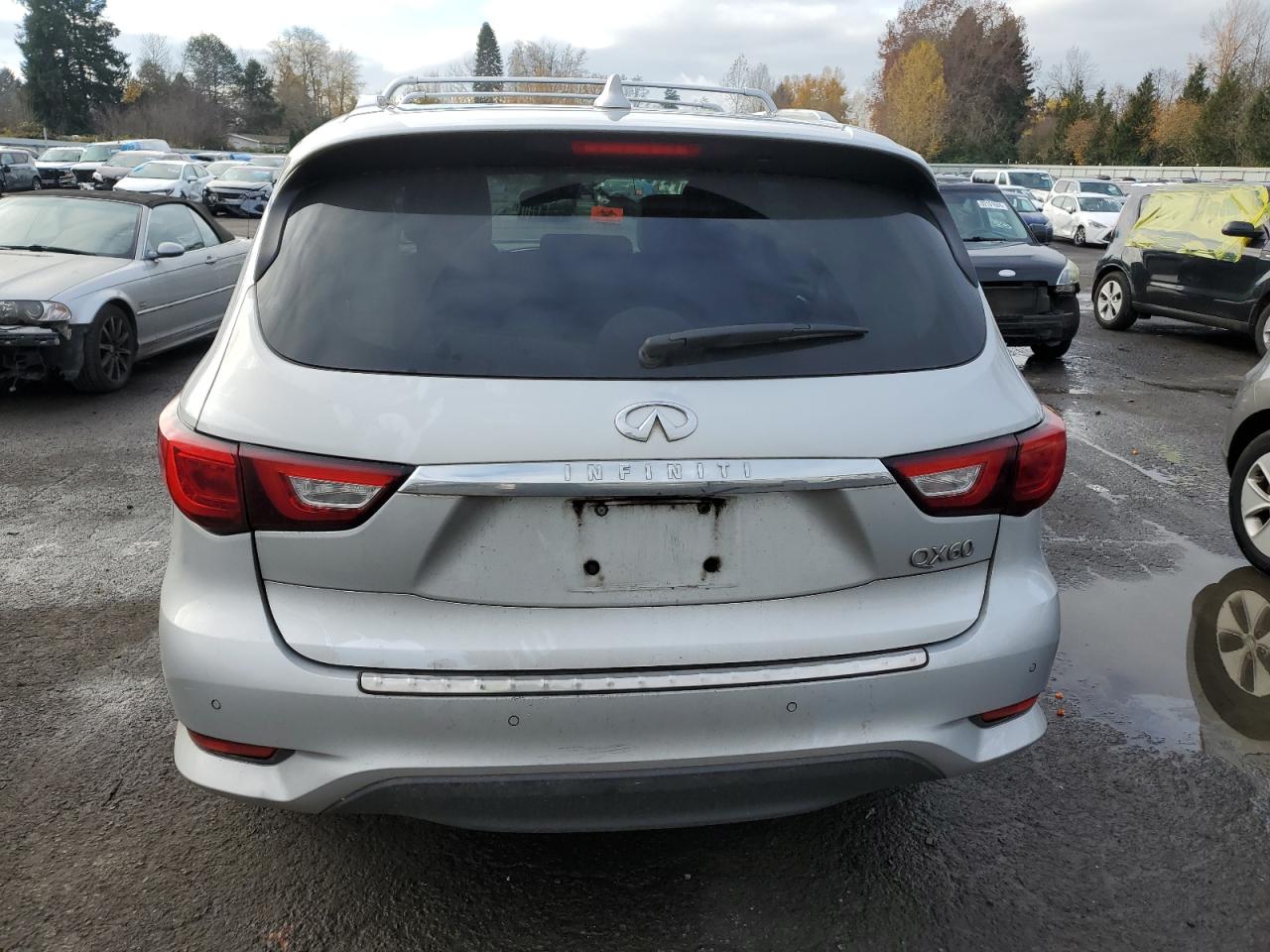 2017 Infiniti QX60 - Image 6