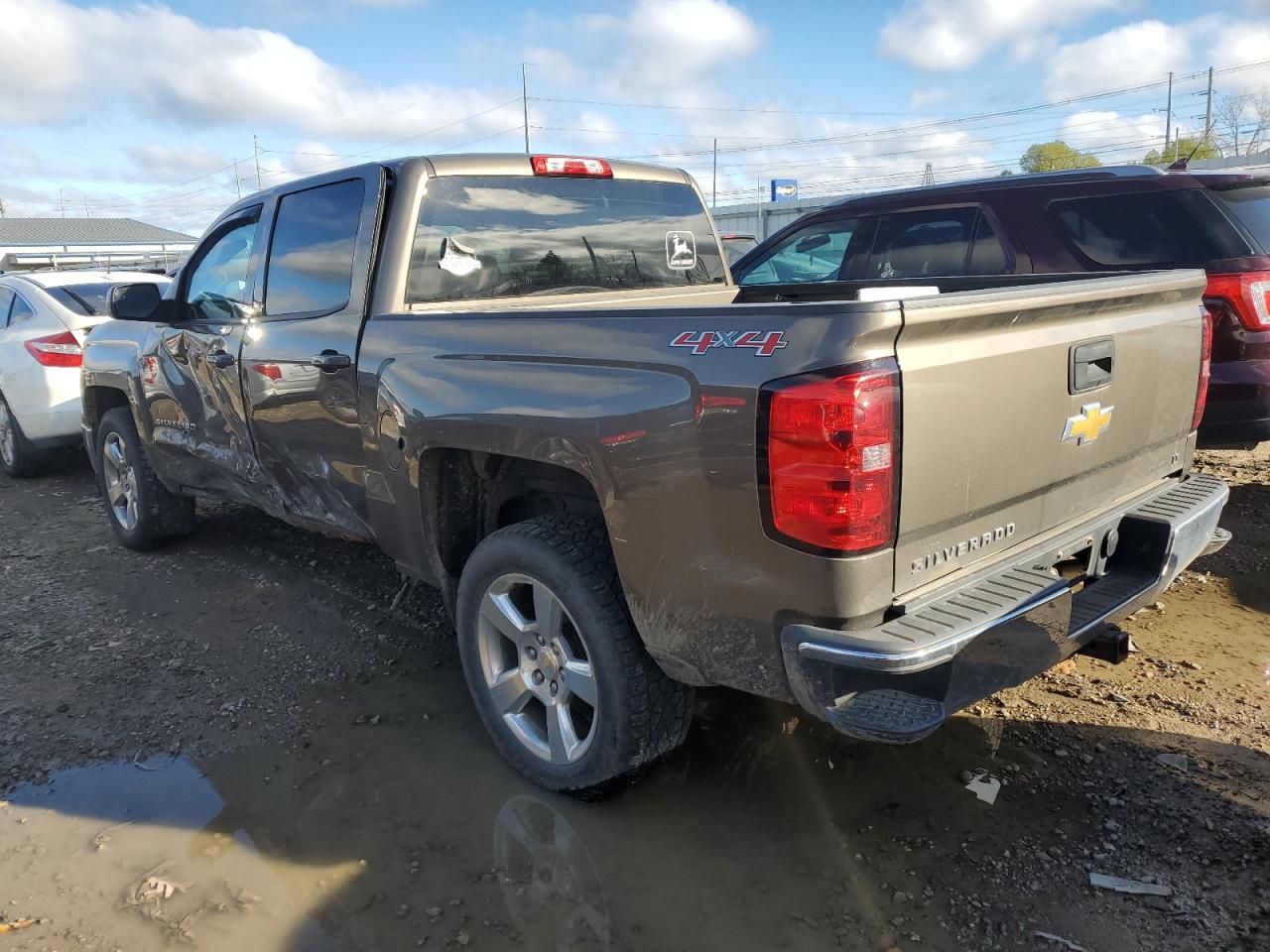 2014 Chevrolet Silverado - Image 2