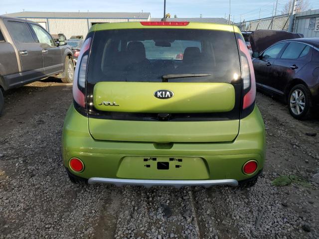  KIA SOUL 2018 Зеленый