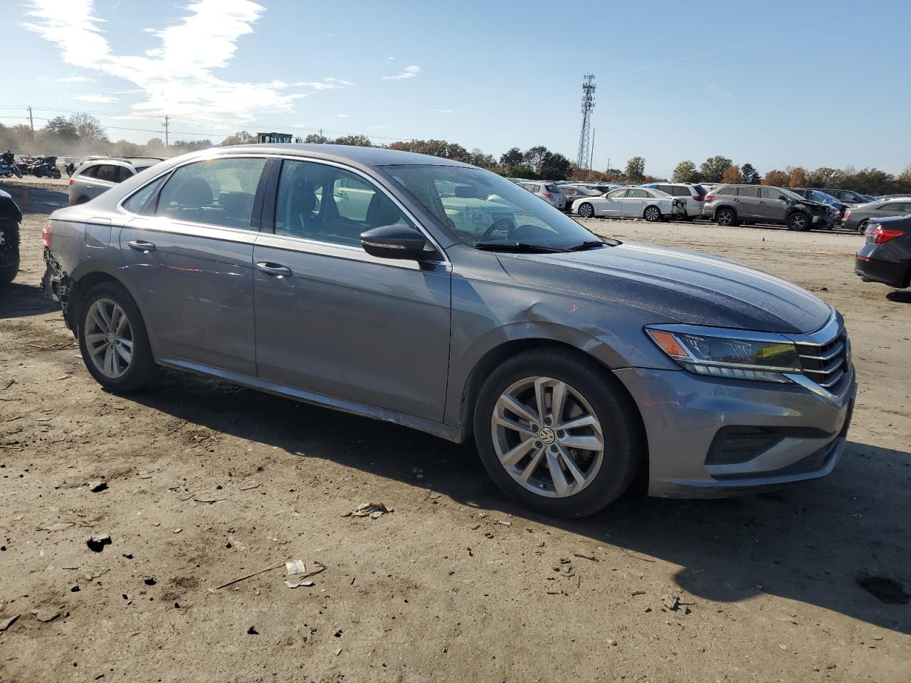 2020 Volkswagen Passat - Image 4