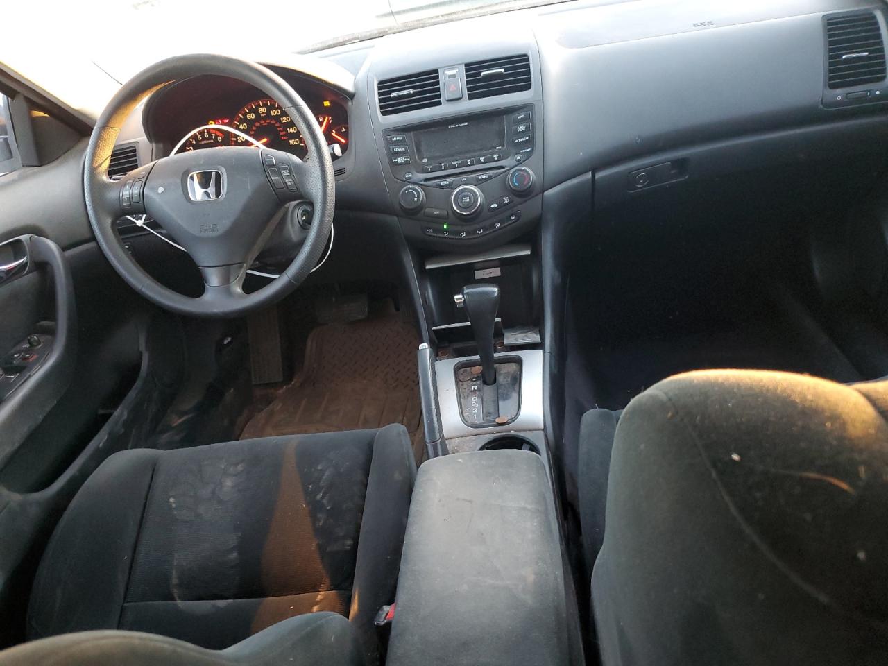 2005 Honda Accord - Image 8