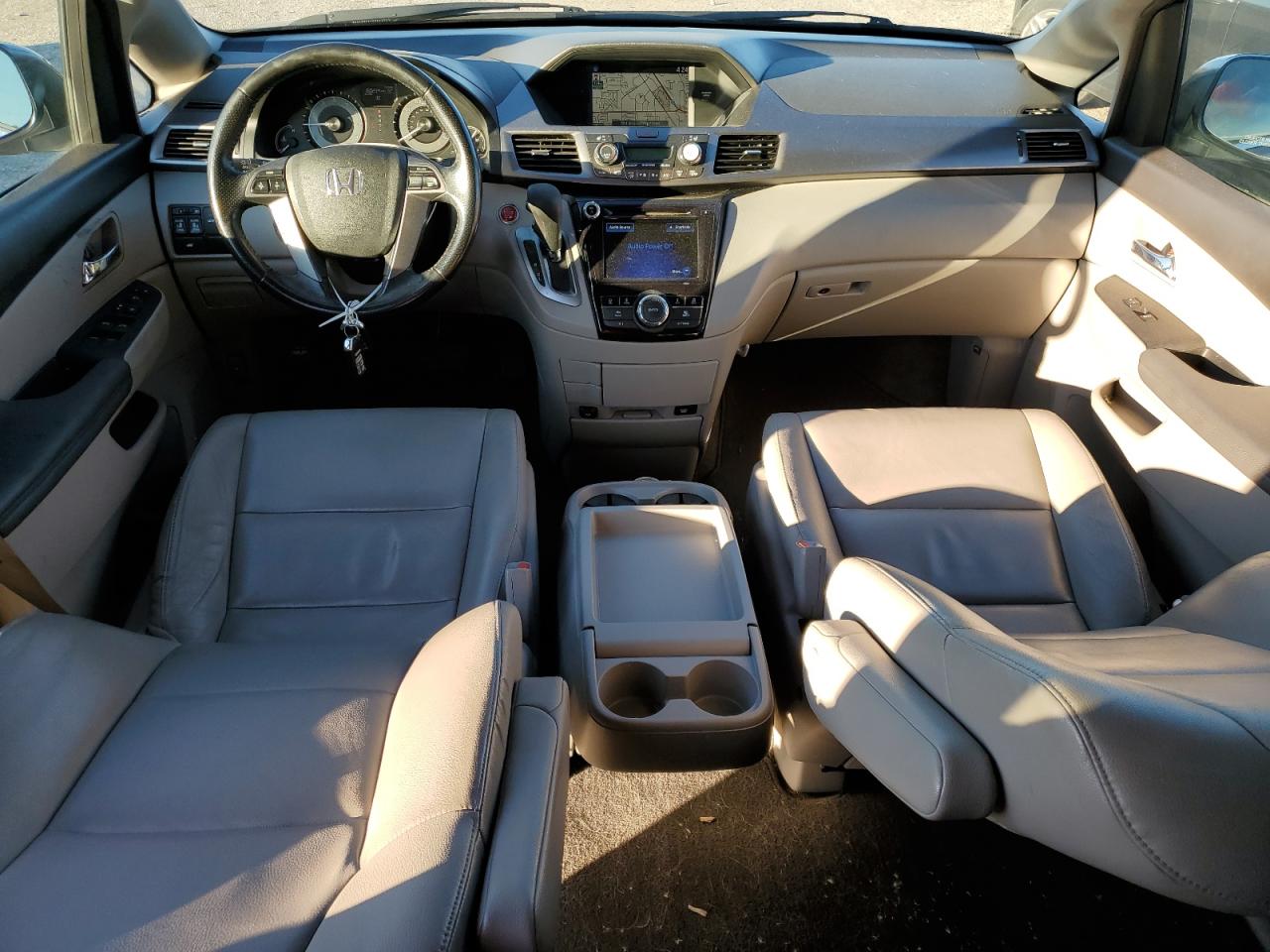 2014 Honda Odyssey - Image 8