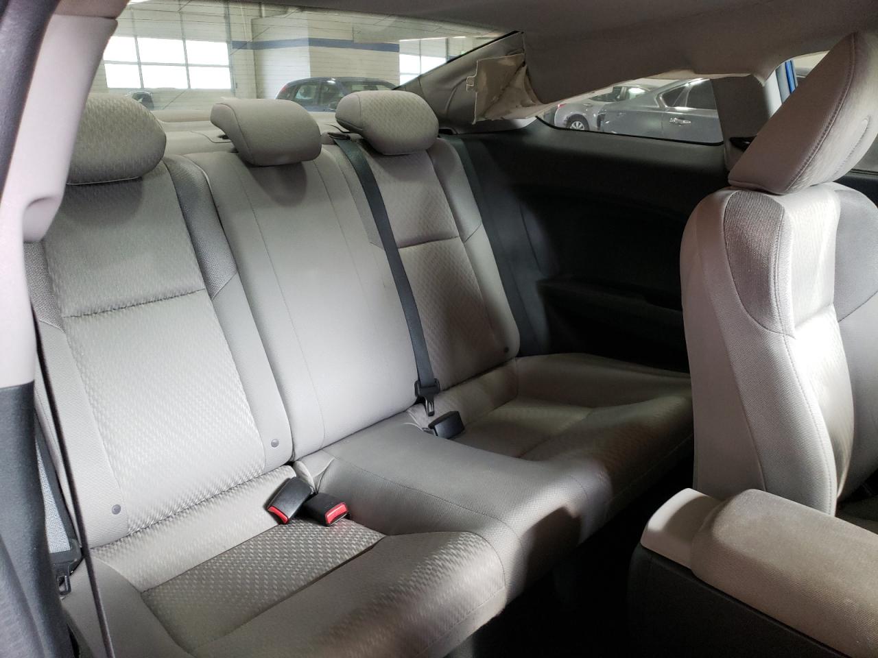 2015 Honda Civic - Image 10