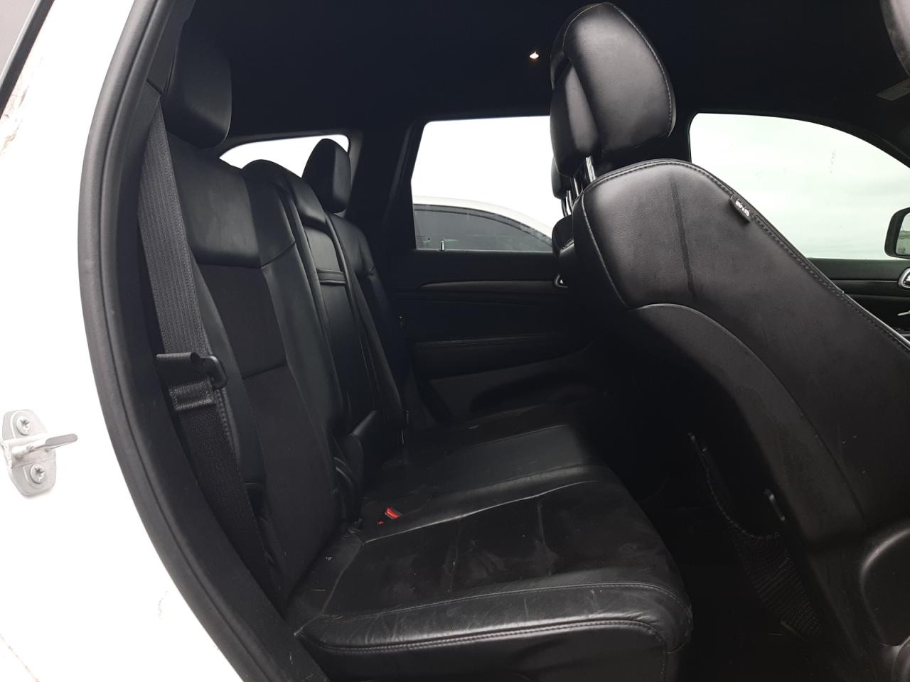 2018 Jeep Grand Cherokee - Image 11
