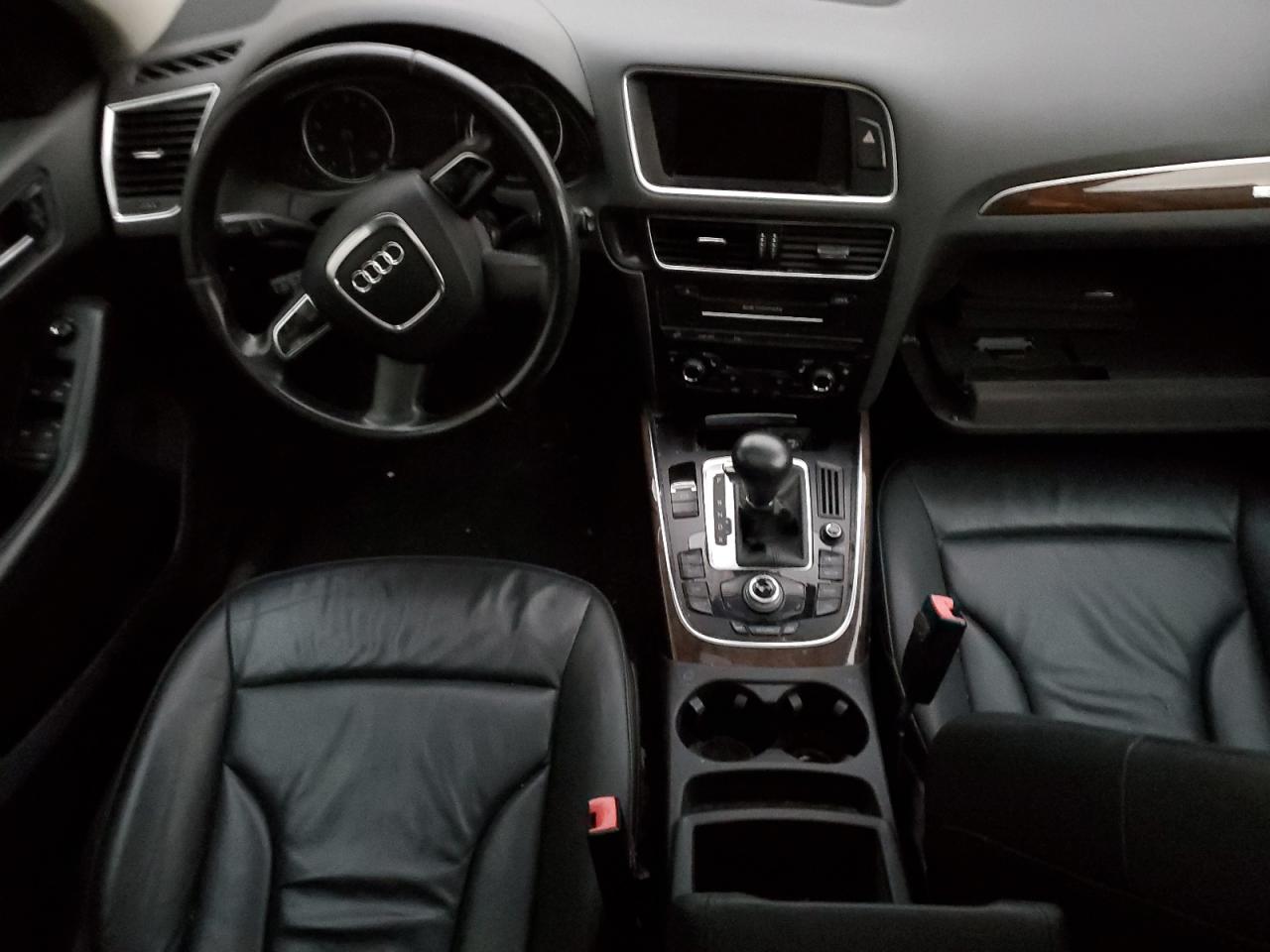 2010 Audi Q5 Premium Plus VIN: WA1LKAFP1AA099323 Lot: 79914344