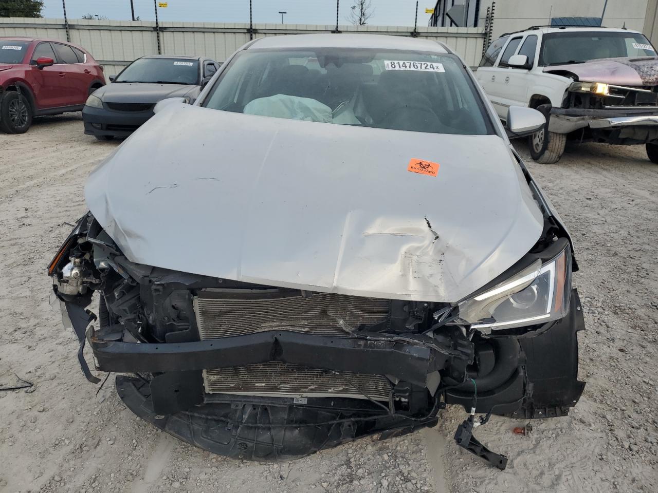 2019 Hyundai Elantra - Image 5