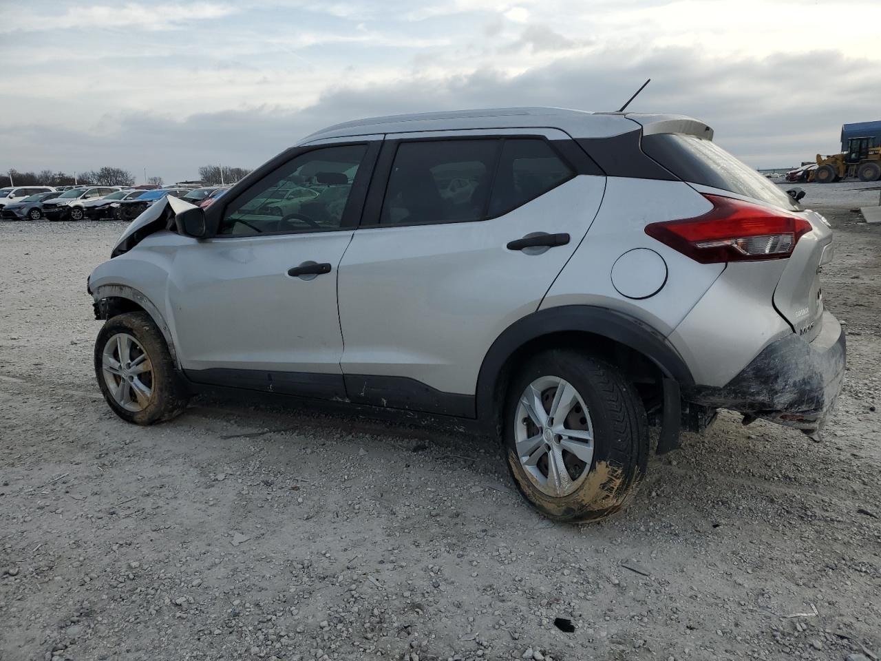 2018 Nissan Kicks - Image 2