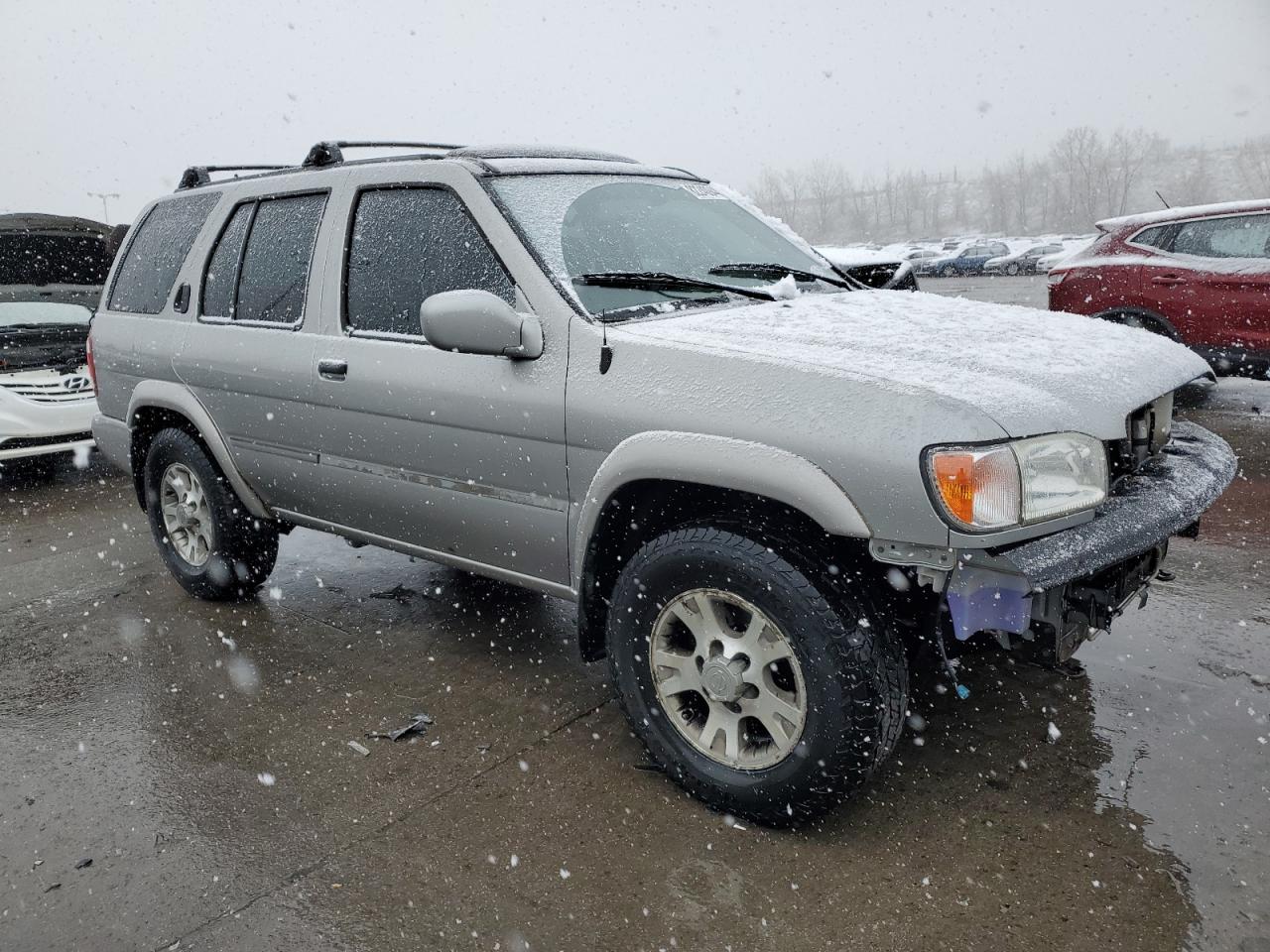2001 Nissan Pathfinder - Image 4