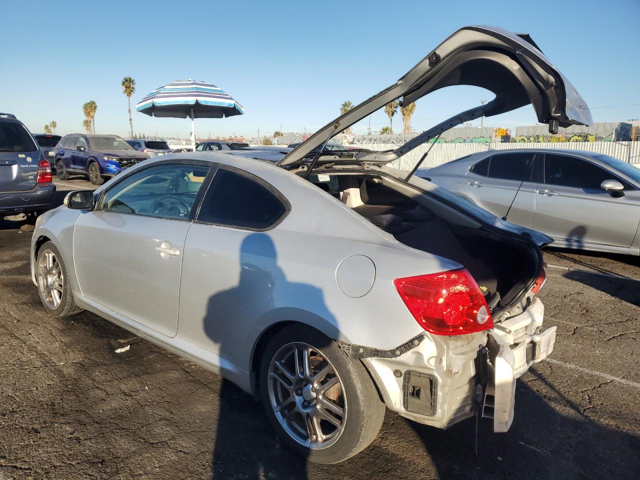 2005 Scion tC - Image 2