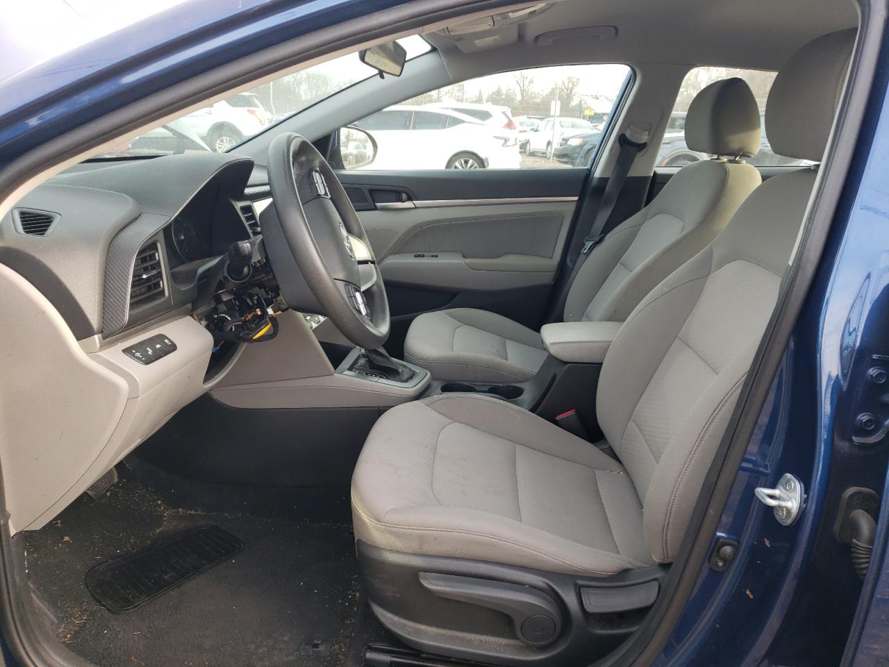 2020 Hyundai Elantra - Image 7