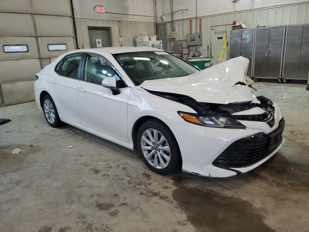 2019 Toyota Camry - Image 4
