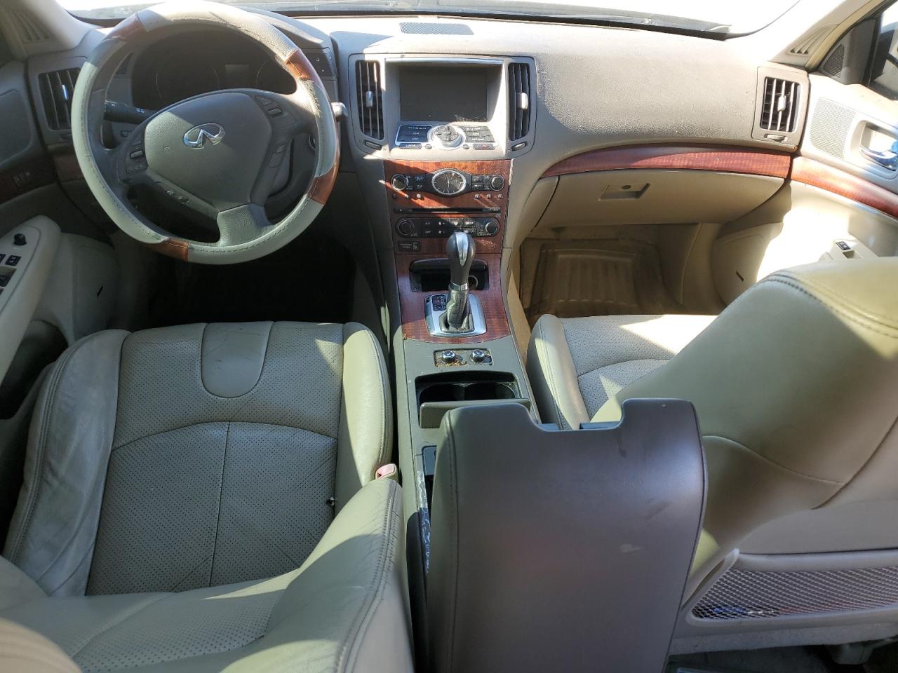 2009 Infiniti G - Image 8