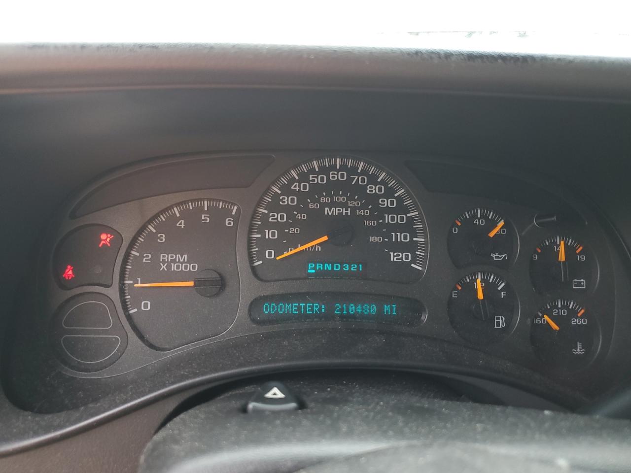2003 GMC Yukon - Image 9