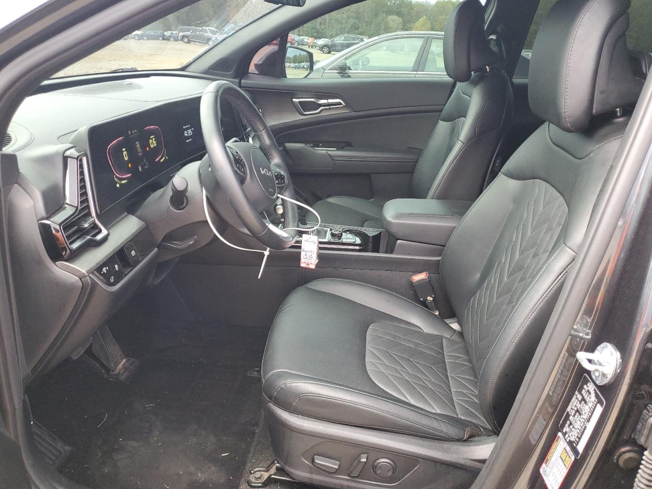 2023 Kia Sportage - Image 7