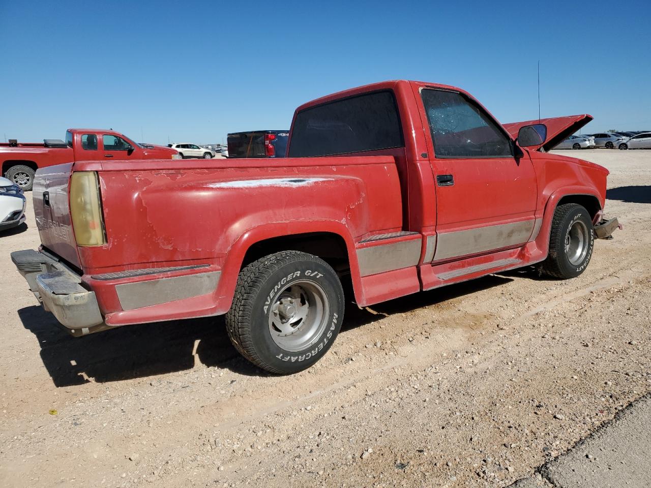 1993 Chevrolet GMT-400 - Image 3