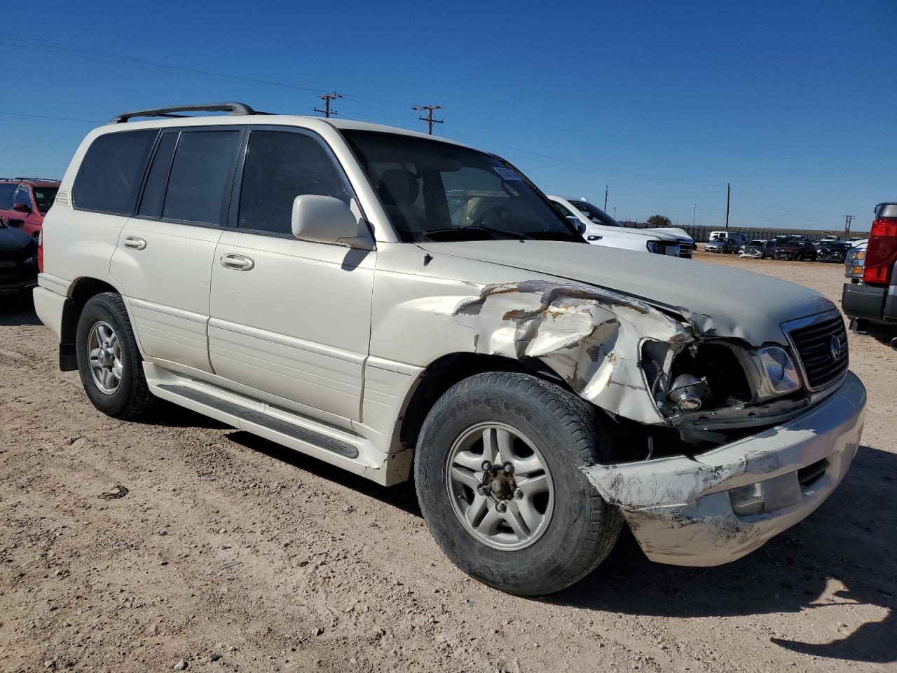 2001 Lexus LX - Image 4
