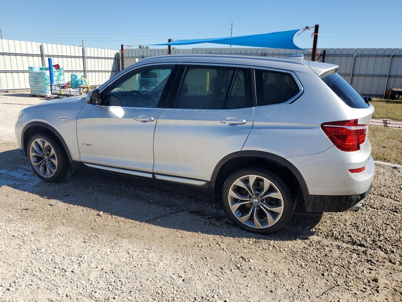 VIN 5UXWX9C55F0D59288 2015 BMW X3 no.2