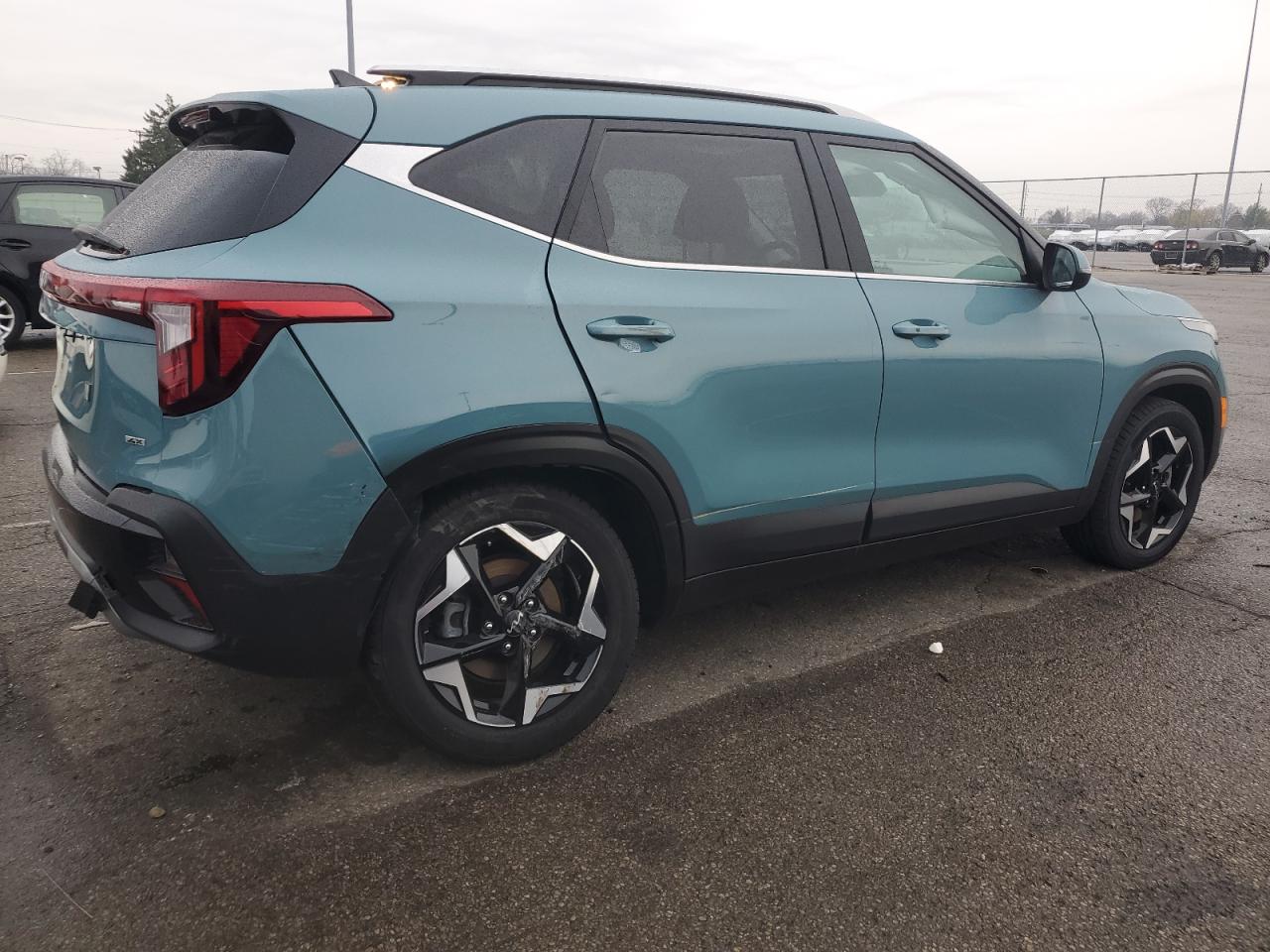 2024 Kia Seltos - Image 3