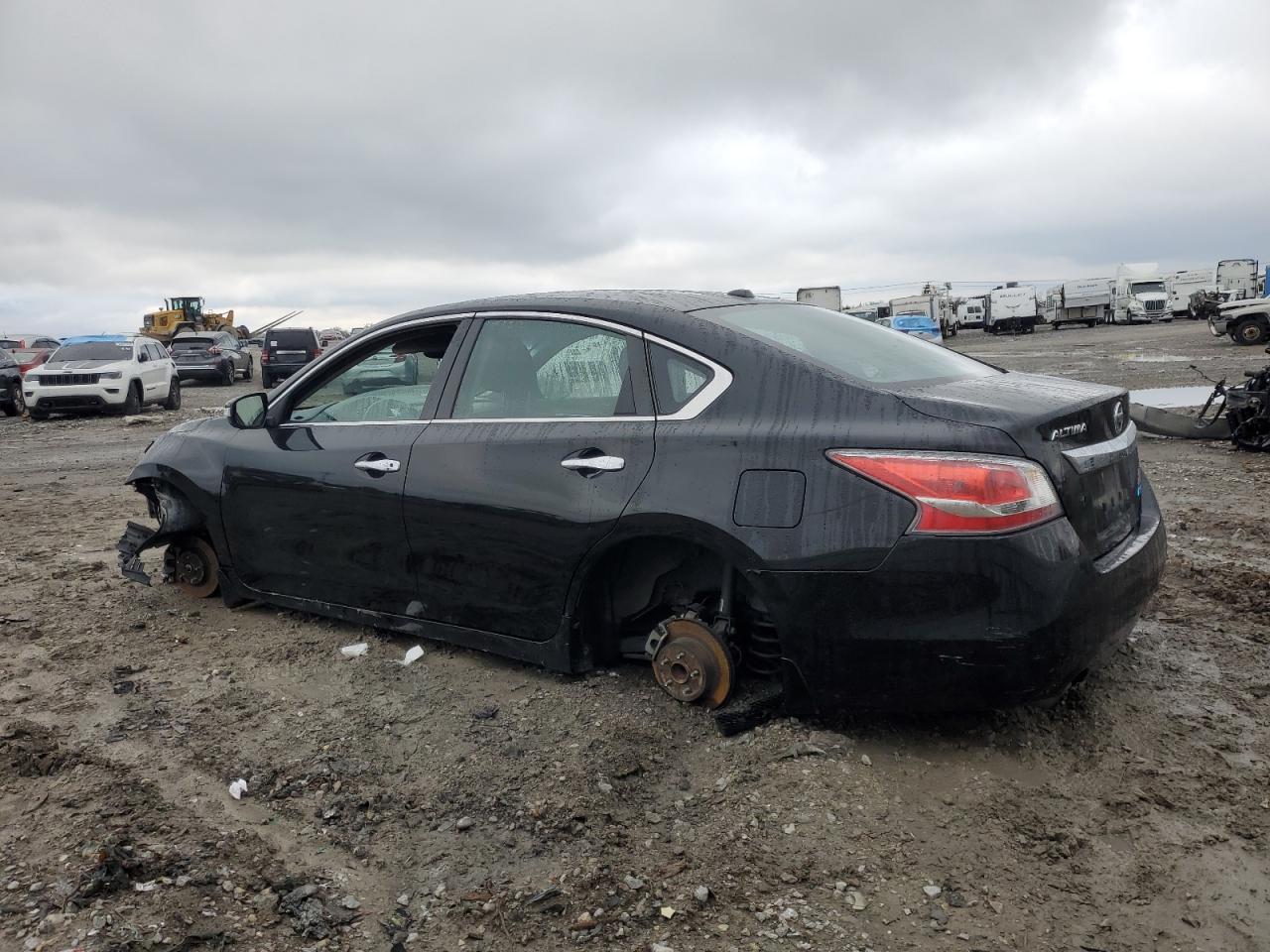 2014 Nissan Altima - Image 2