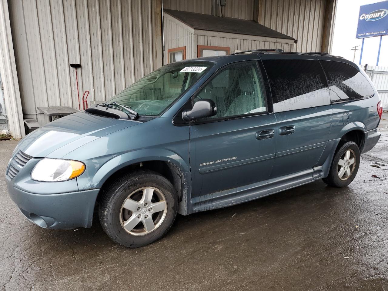 2006 Dodge Caravan - Image 1