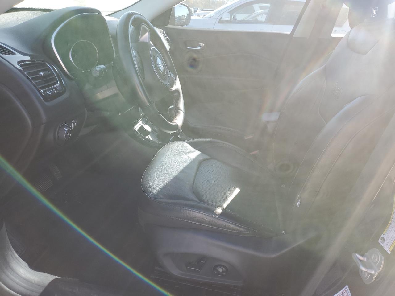 2020 Jeep Compass - Image 7