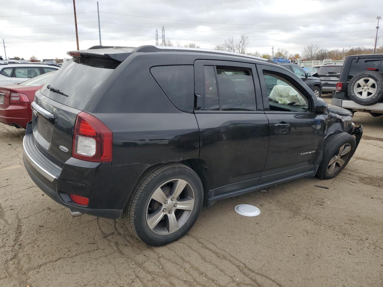 VIN 1C4NJCEA2GD806530 2016 JEEP COMPASS no.3